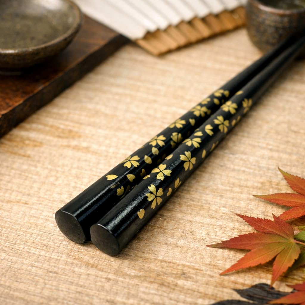 Premium Japanese Chopsticks Reusable [ Made in Japan ] Traditional Lacquer Art Wooden Chopsticks (Black(YM003)) — Amazon image 2