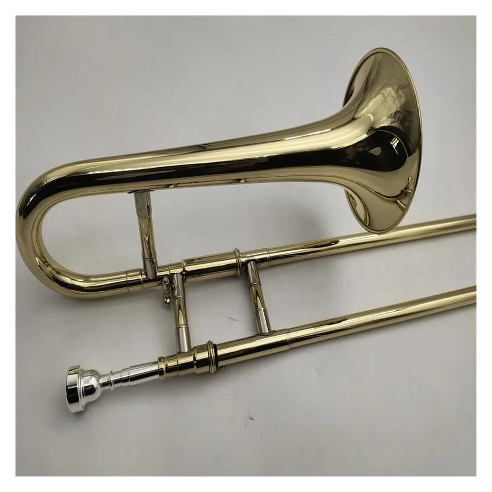 B Flat Trombone Latón Lacado Dorado BB Trombón Instrumentos De Viento Con Estuche Guantes Accesorios Trombón Para Principiantes