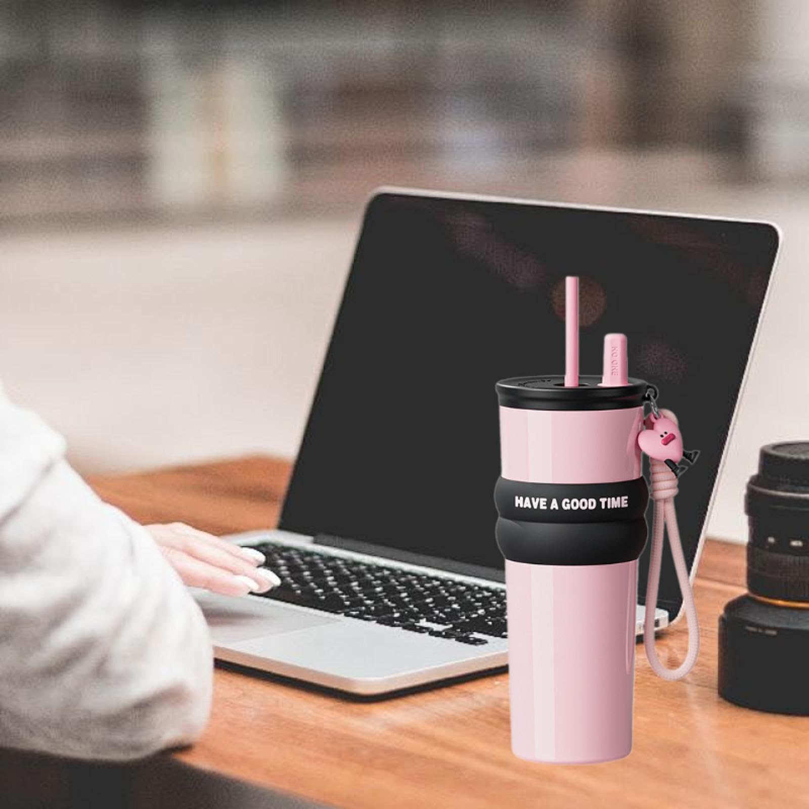 Mug de Isotherme 710 Ml, Idéal pour Le Café L'eau, Adapté à Diverses Activités, Rose