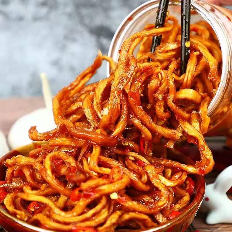 Encurtidos caseros, verduras en escabeche chinas, rábano seco crujiente picante, chile gongcai, guarniciones de desayuno, aperitivos picantes listos