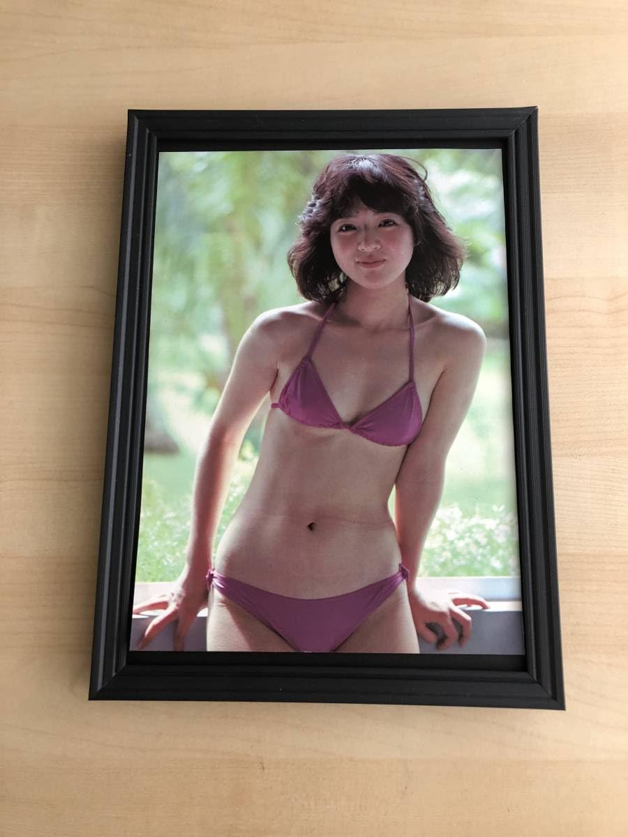 Amazon.co.jp: 額装品 浜田朱里 ビキニ 写真 A4サイズ額入り ポスター 