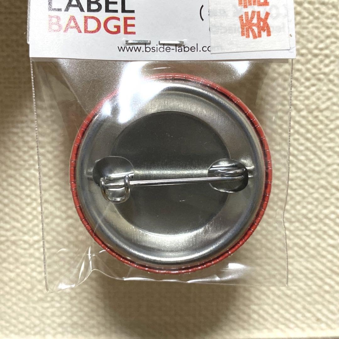 ha | za | ma hazama ハンガーピアス red 缶バッジ 【公式通販】