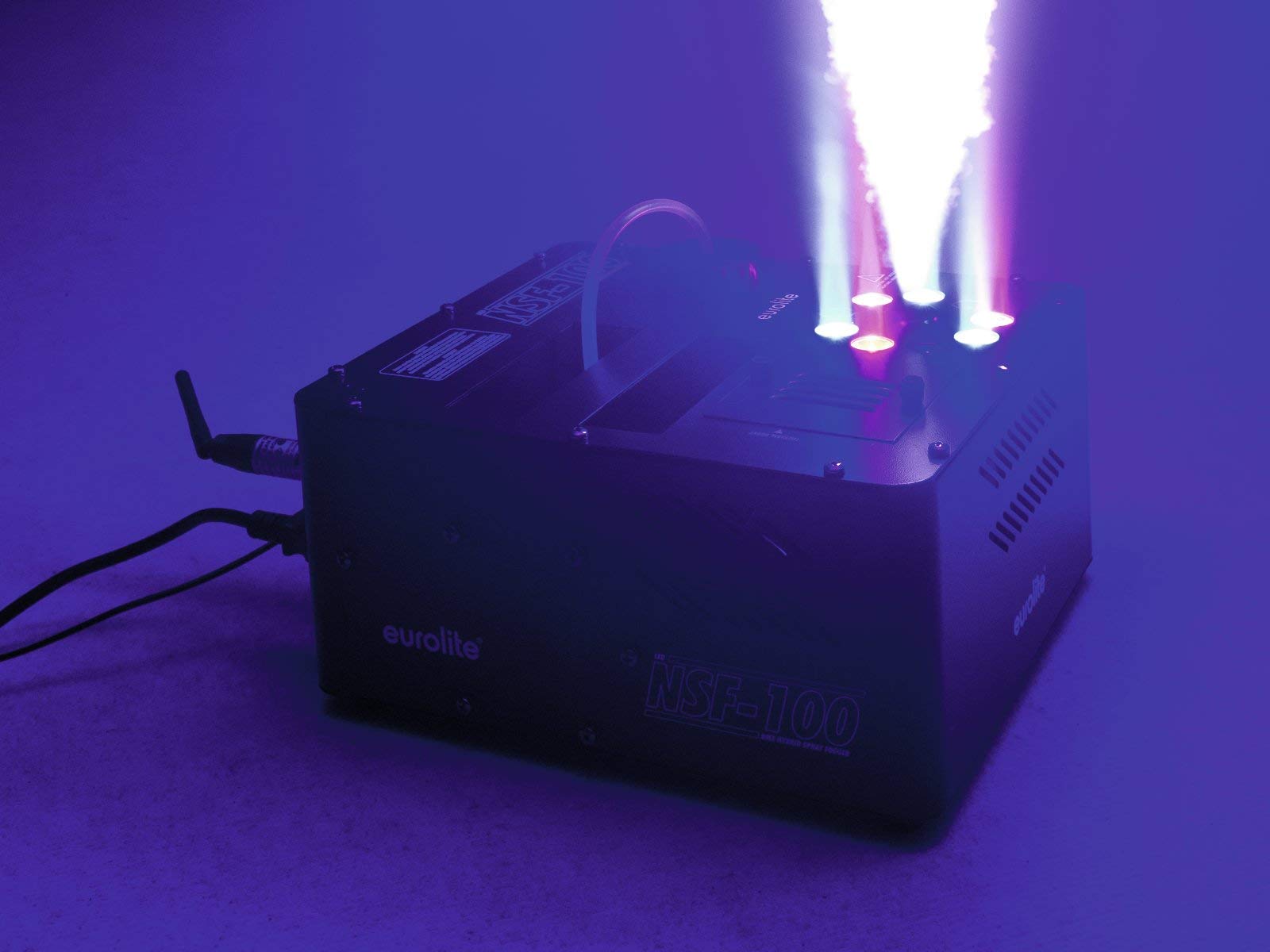 EUROLITE NSF-100 LED DMX Hybrid Spray Fogger | DMX-Nebelmaschine mit 850 Watt, LED-Beleuchtung, senkrechtem Ausstoß