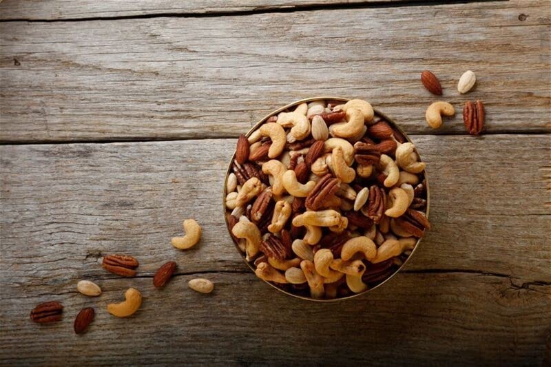 Miniatura 2 de Petersons Nuts  1 libra. Mezcla de frutos secos imperiales de regalo (anacardos gigantes súper grandes, almendras, nueces pecanas de gran tamaño),