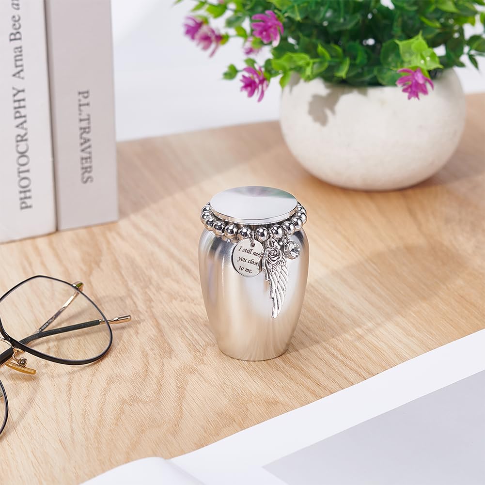 UNICRAFTALE Piccola Urna Per Persone 2.95 (5) cm Metallo Porta Cenere Memoriale Mini Contenitore Per Donne E Uomini Ornamentali Urna Funerale In Alluminio Per Cenere