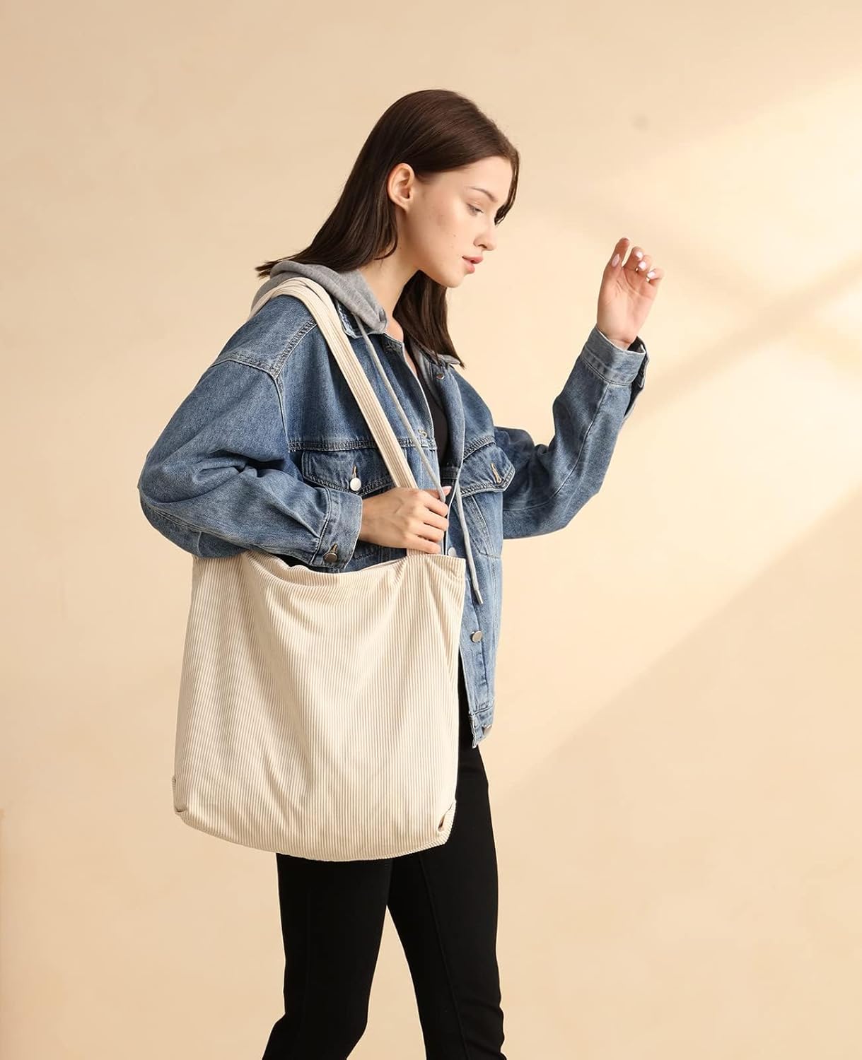 Iioscre Corduroy Tote Bag for Women,Hobo HandBags with Zipper,Large Capacity Casual Shoulder Handbags with Inner Pockets - Image 2