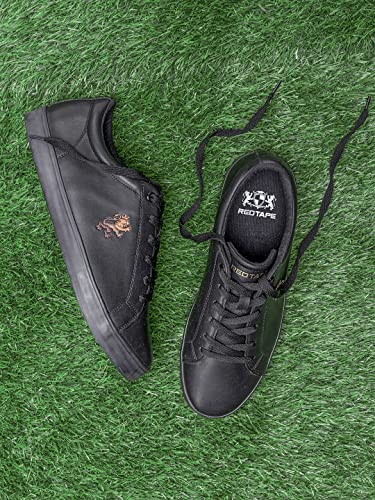 Image of Red Tape Men's Low-Top Casual Sneakers- Lace-Up Sneakers