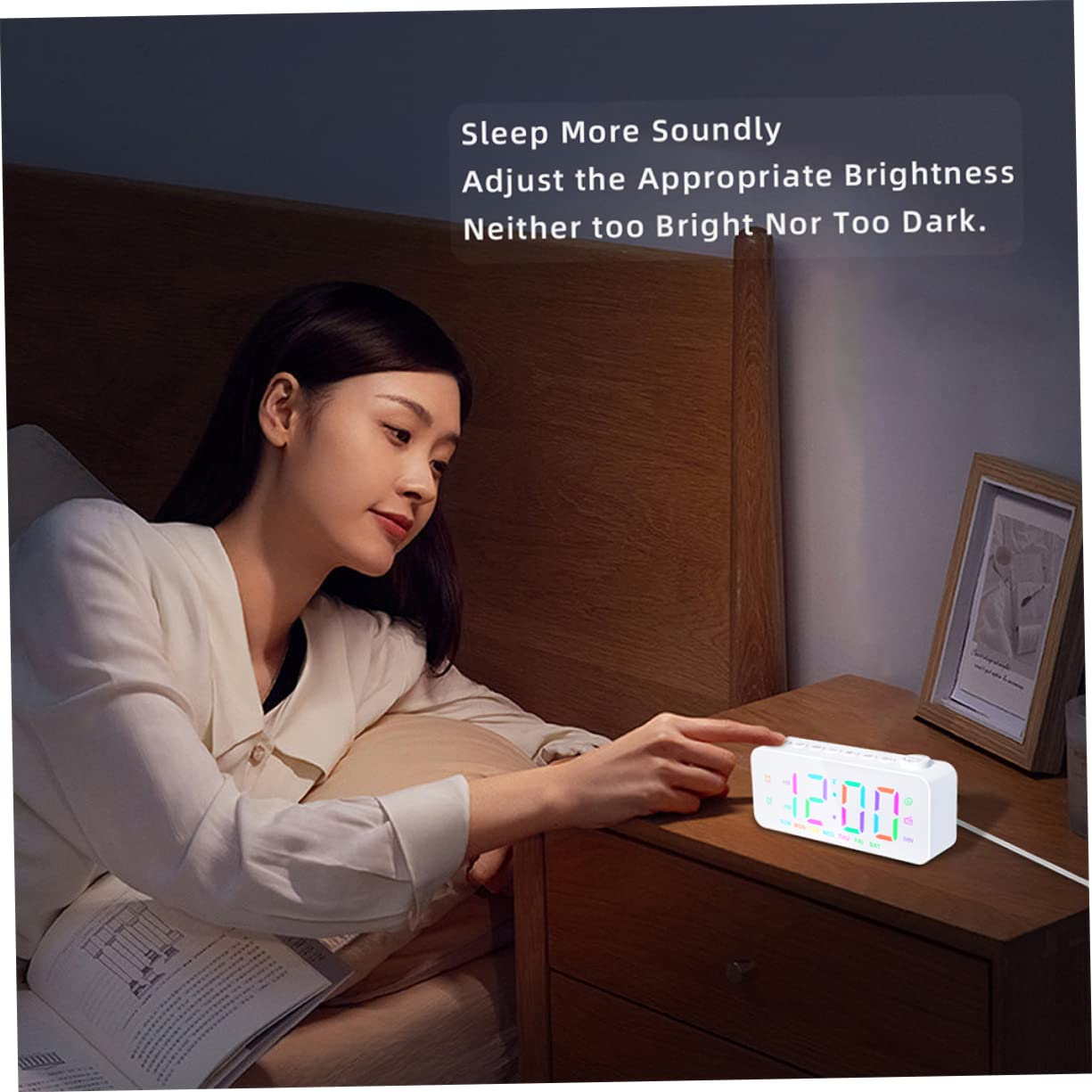 Radio Despertador de Pantalla Grande para Dormitorio Radio y Función de Carga USB como Despertador Digital para Obsequio