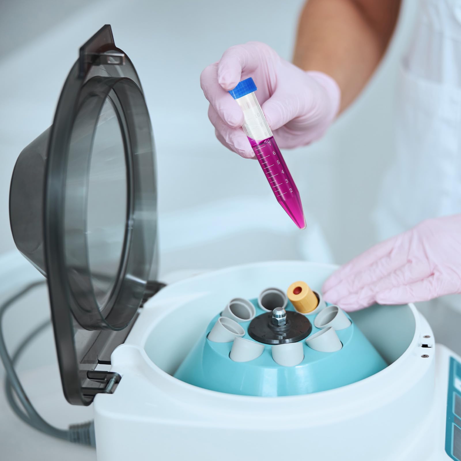 PATIKIL 15ML Tubos De Plástico Para Centrífuga, 200 Pcs Envase De Tubos De Ensayo Cónicos Con Tapas Azules A Prueba De Fugas Y Marcas Graduadas Para Líquidos De Laboratorio