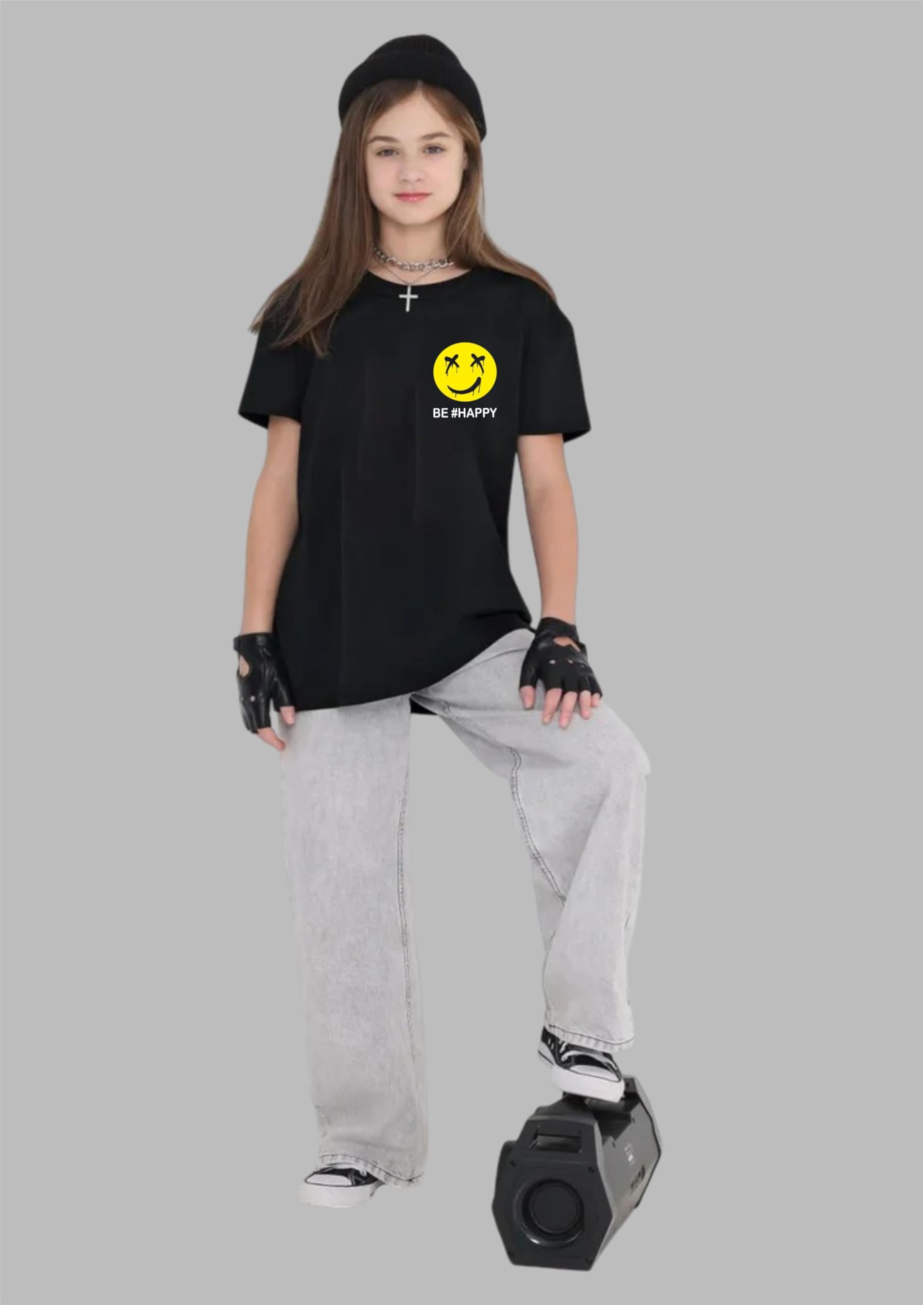 Uniplanet Store t-shirt bambina cotone mezza manica vestibilità normale nero happy emoji