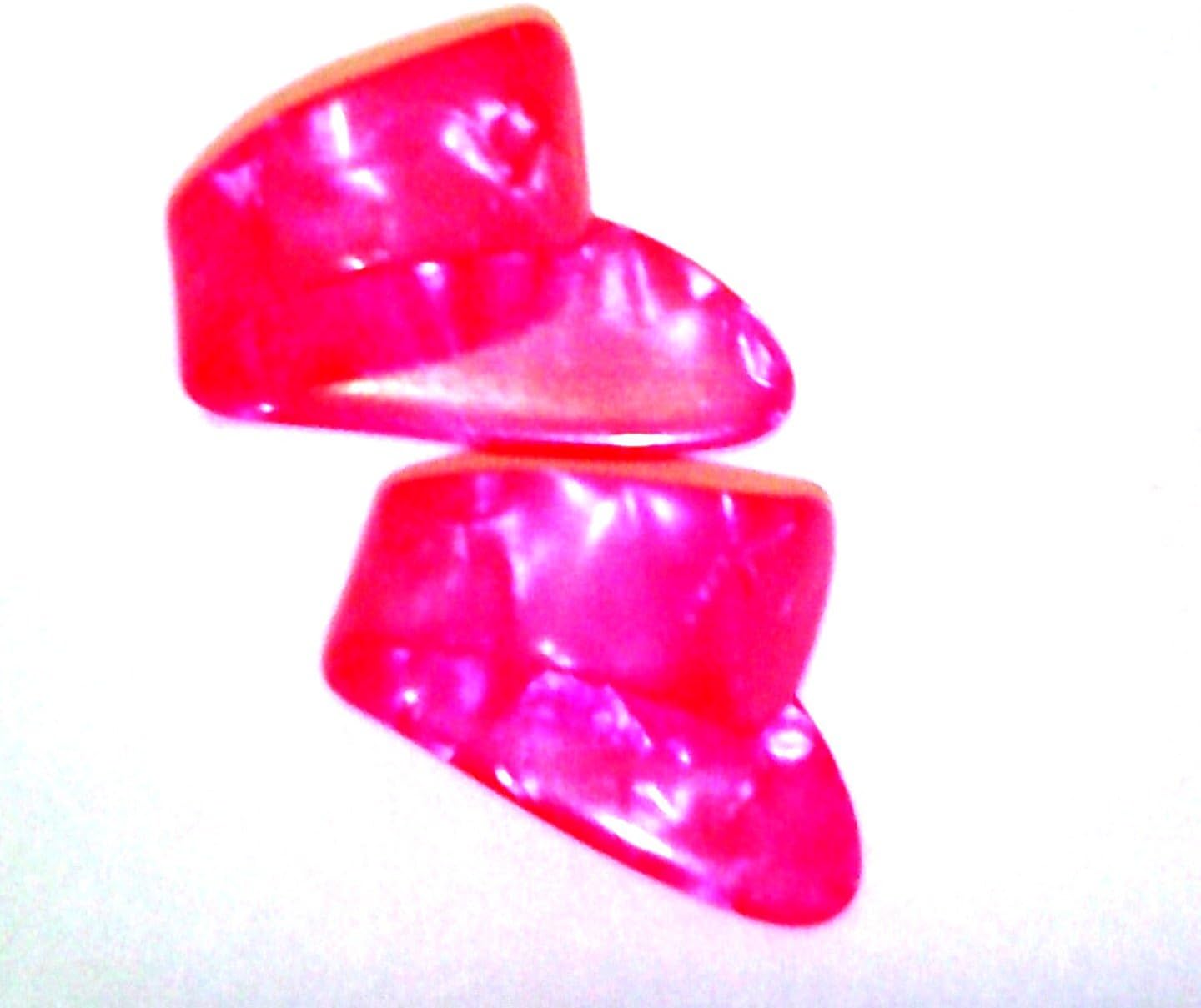 Pink Celluloid Guitar Picks Brand New 0.7mm Thumb Pick Guitar