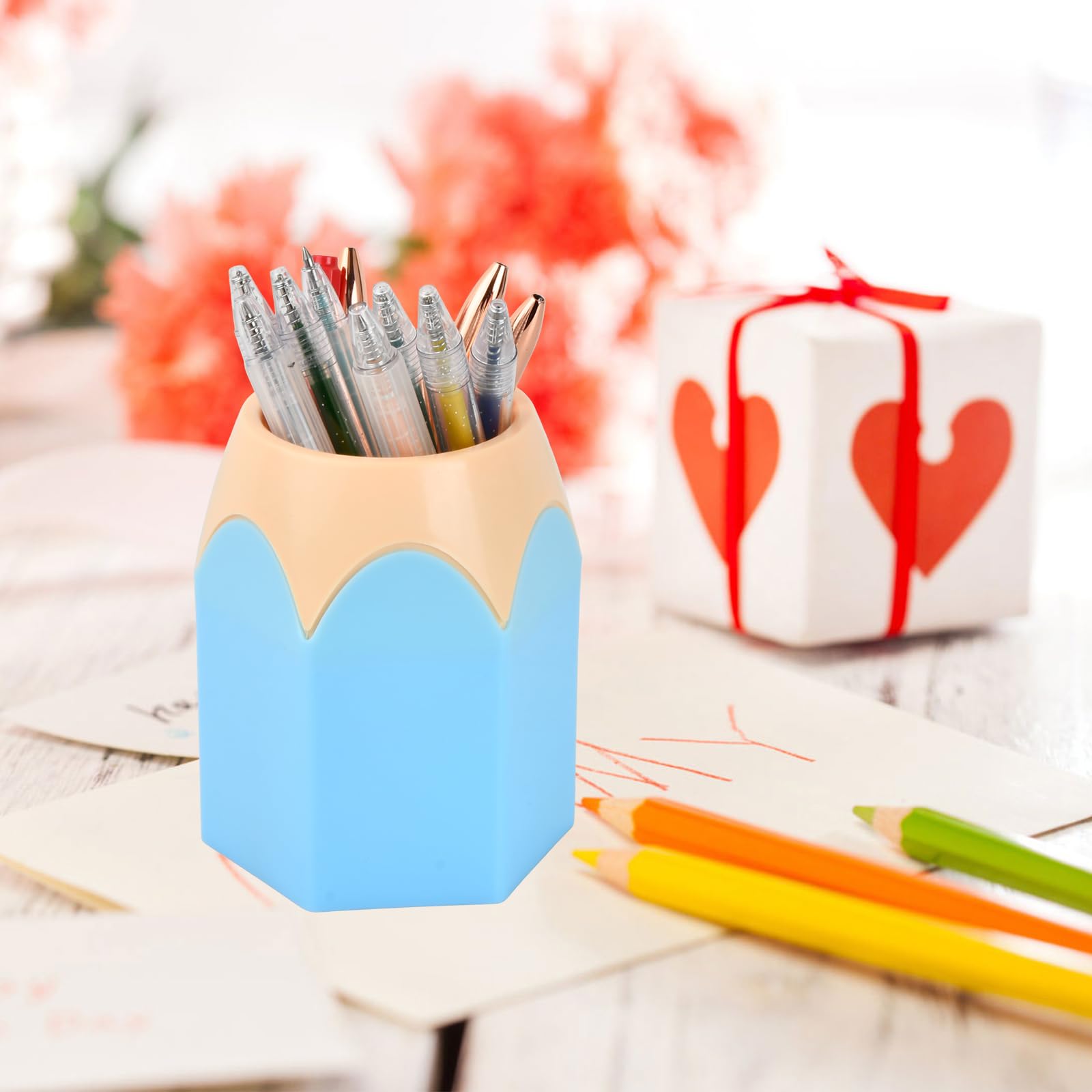 Pot à Crayons, 5 pièces Pot à Crayons en Forme de Crayon de Couleur, Pot Créatif Hexagonal Multifonction, Porte-Stylo Créatif en Plastique pour Bureau, Maison, École