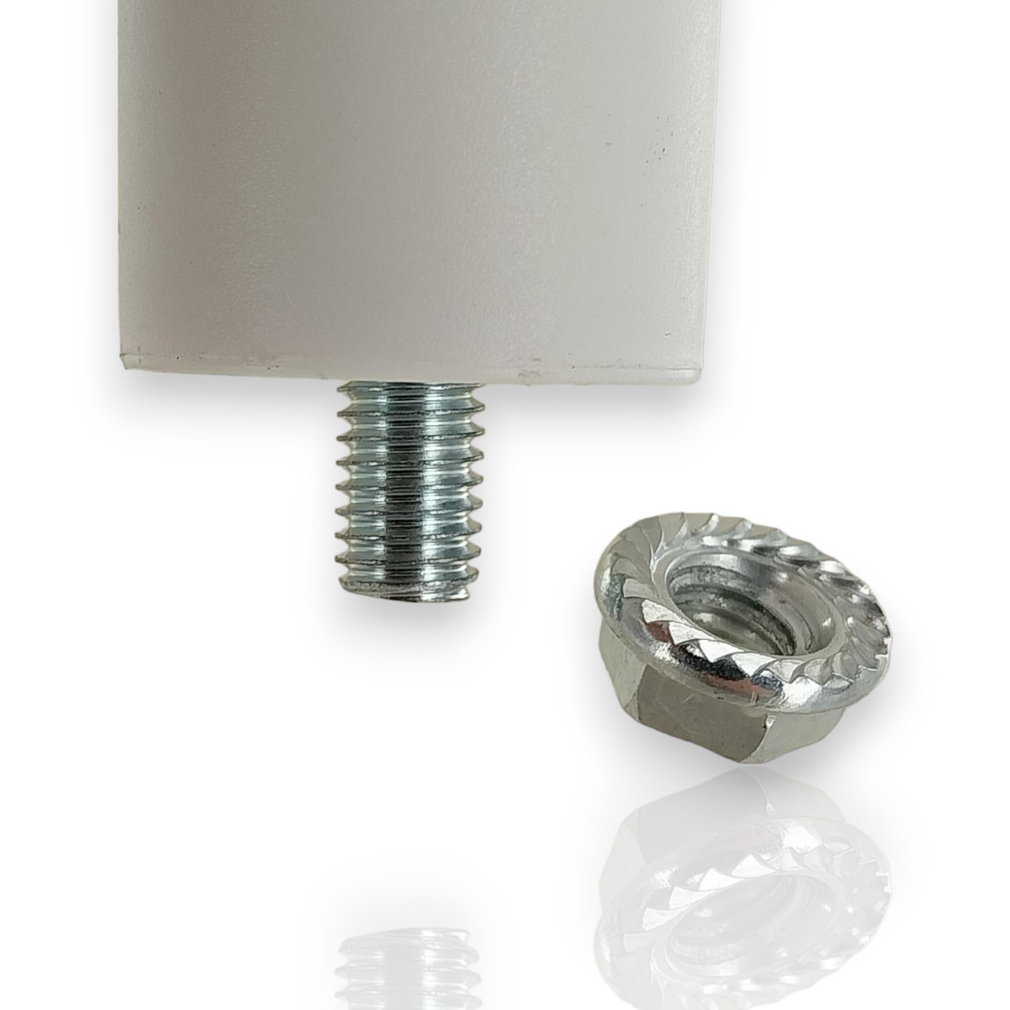 Condensatore Con Fissaggio Vite M8 Condensatore Permanente 80 µF 450 V DUCATI ENERGIA - Con Capicorda, Fissaggio Vite M8, 55x120 Mm Condensatore 55x120 Mm Europeo