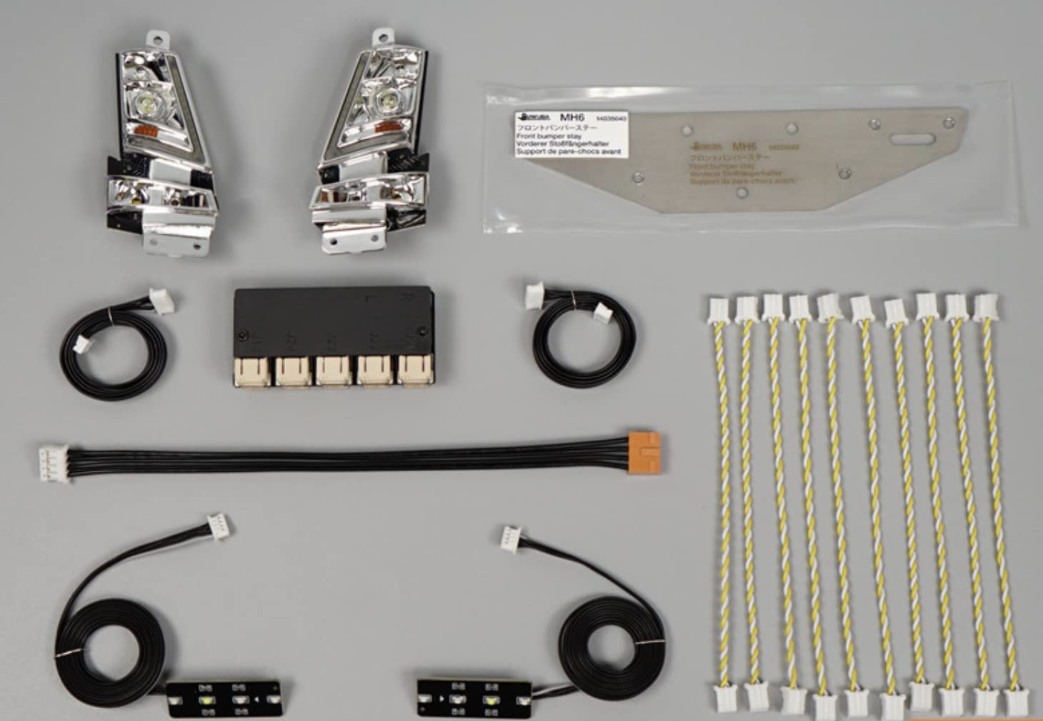 Amazon.co.jp: ROC model 1/14 FH16用LEDライトセット MFC専用 : ホビー