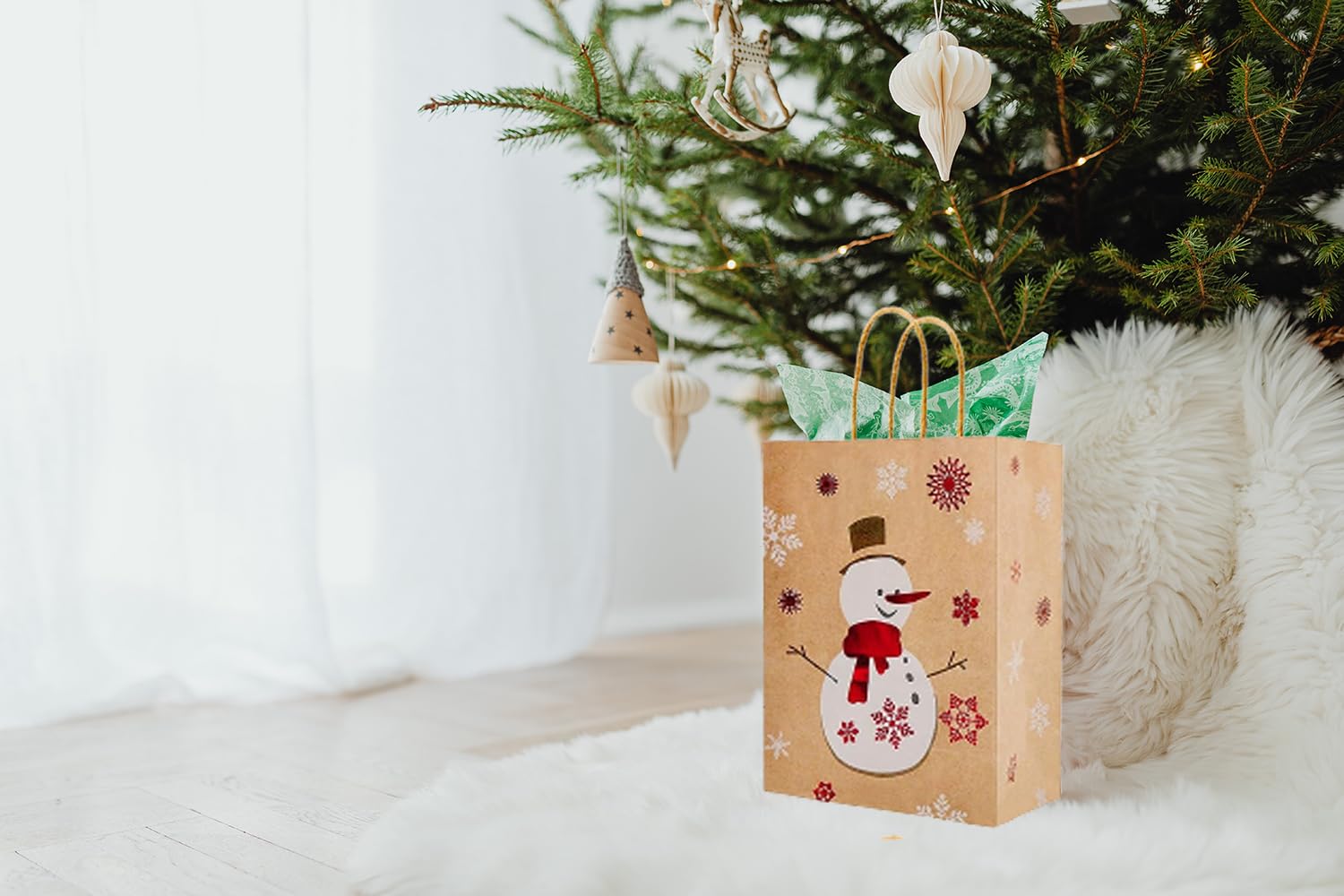 12 Sacchetti Regalo Natalizi Di Carta Kraft Con Albero Di Natale Verde E Stampa Oro - Manici Robusti - Confezione Regalo Per Ospiti E Favorini 18x23x10 Cm