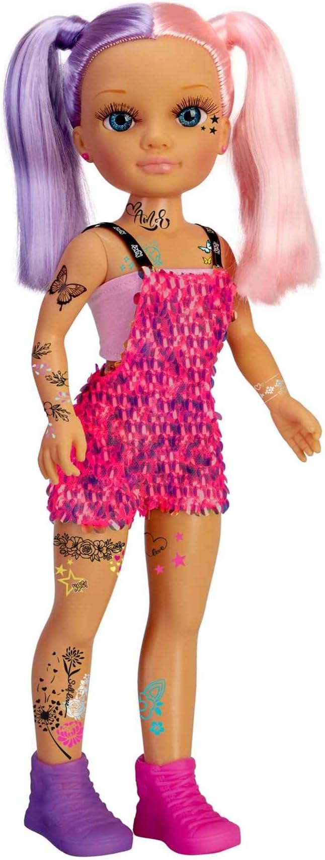 Nancy - Cada día un Tattoo, muñeca con Tatuajes de Pegatina Impermeables temporales para Jugar con Ella y decorarla, hasta 365 tatus Tipo calcomanía Diferentes, para niños y niñas, Famosa (700017335)