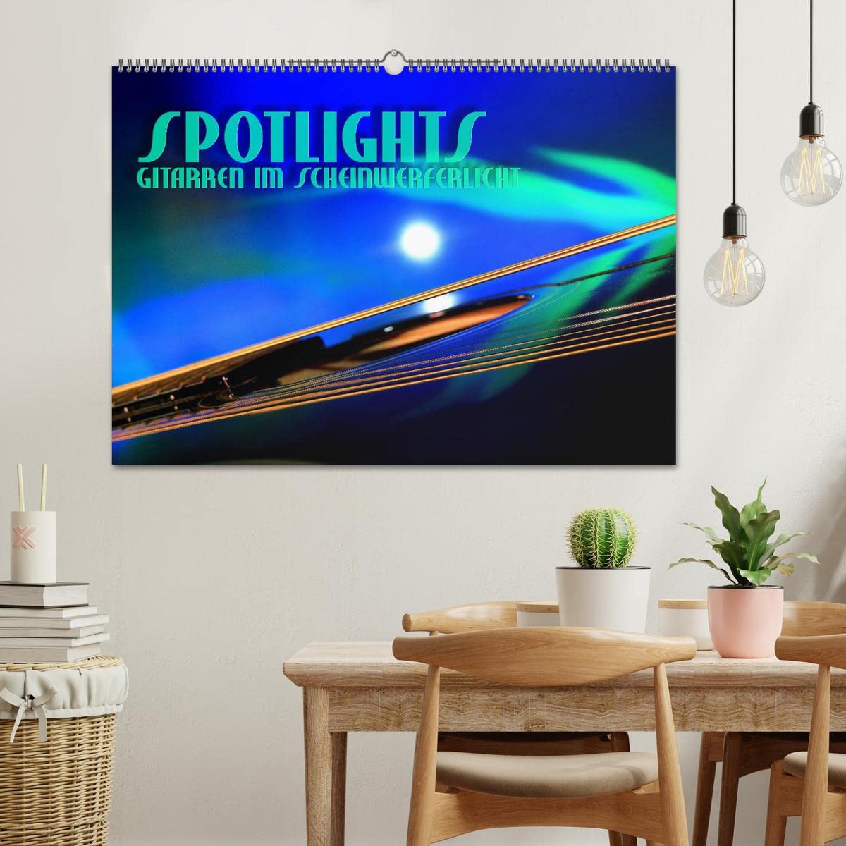 SPOTLIGHTS - Gitarren im Scheinwerferlicht (Wandkalender 2026 DIN A2 quer), CALVENDO Monatskalender: Surreale Reflexionen des Bühnenlichts (CALVENDO Kunst)