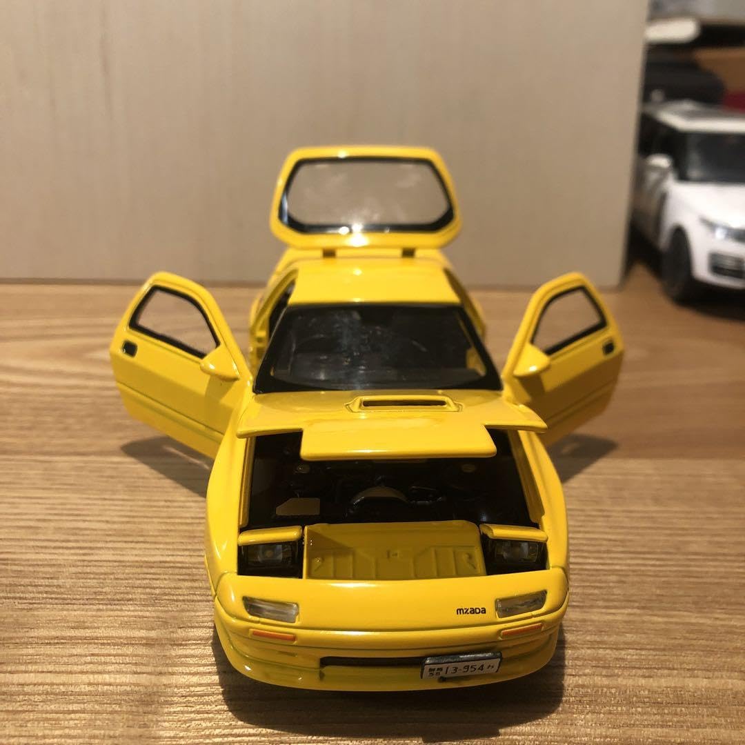 Amazon.co.jp: 1 32 マツダ RX-7 ミニカー白 FC3S 頭文字D