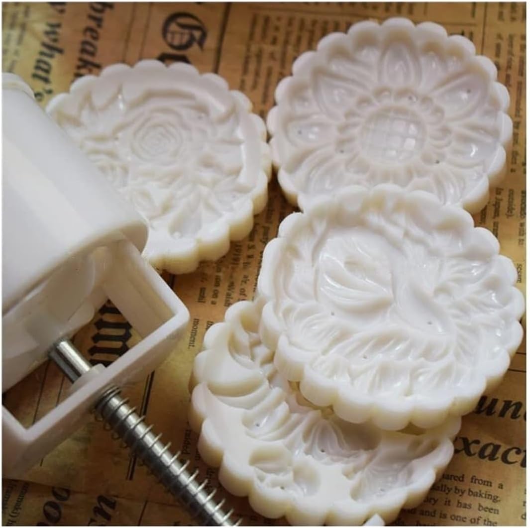 Christmas Deer Cookie Stamps, Plastic Hand Press Mold for DIY Baking, Pastry, Mooncakes, and Cookies, 4.9x4.5cm, BPA-Free, Reusable Kitchen Gadget (Deer Shape(3.3inLotus pond)