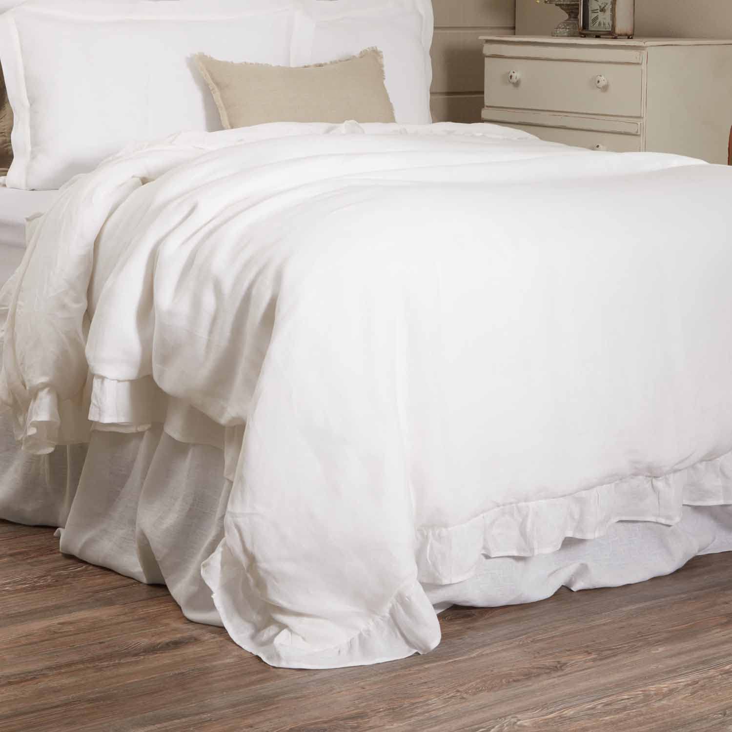 Piper Classics Provincial Linen White Ruffled Queen Duvet Cover, 90