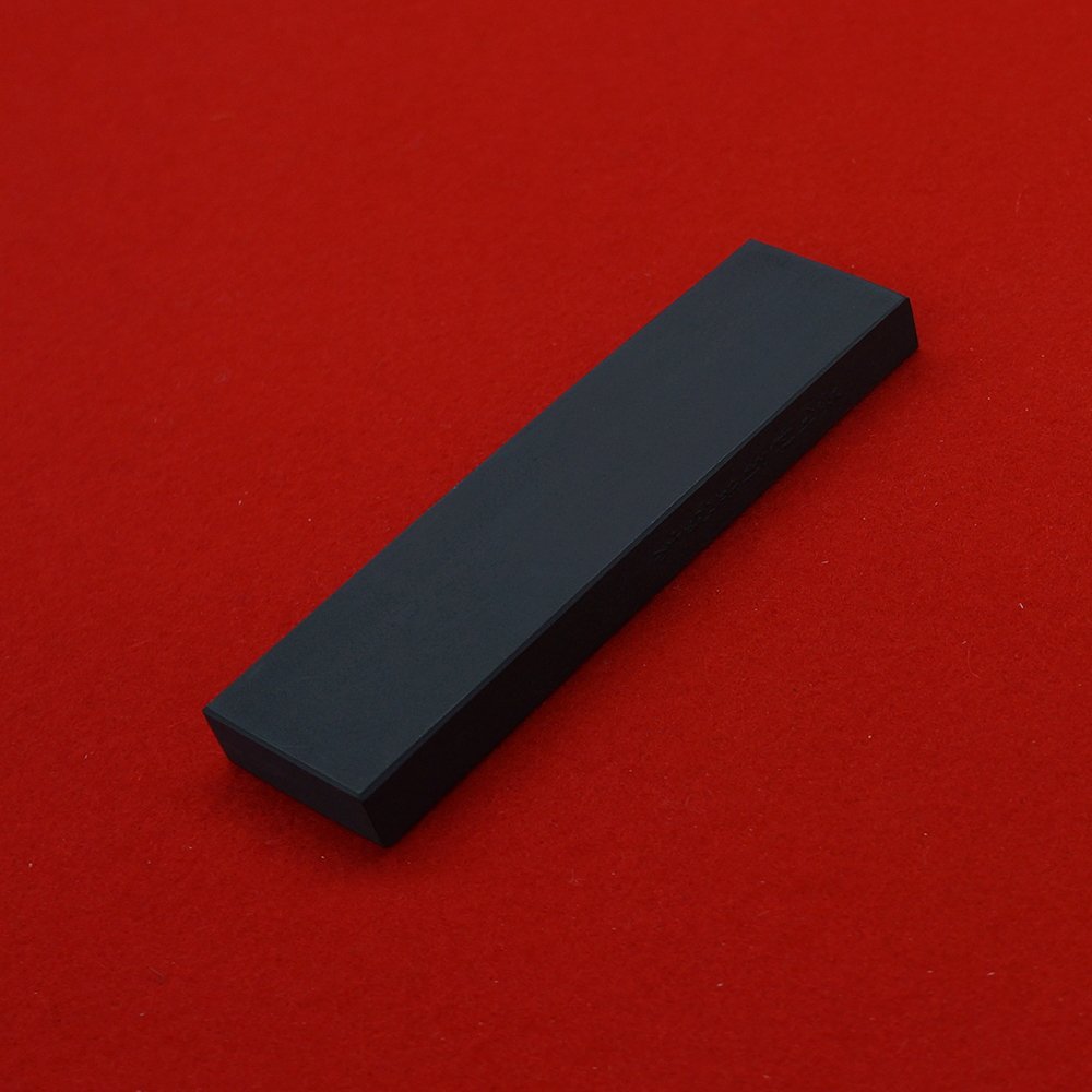 Amazon.co.jp: 呉竹 墨 固形墨 青墨 結松心 4.0丁型 AH8-40 : Office