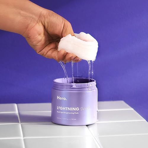 Miniatura 6 de Rayo Swipe de Hero Cosmetics - Almohadillas de suero iluminadoras para decoloración de manchas oscuras después de las imperfecciones con botánicos
