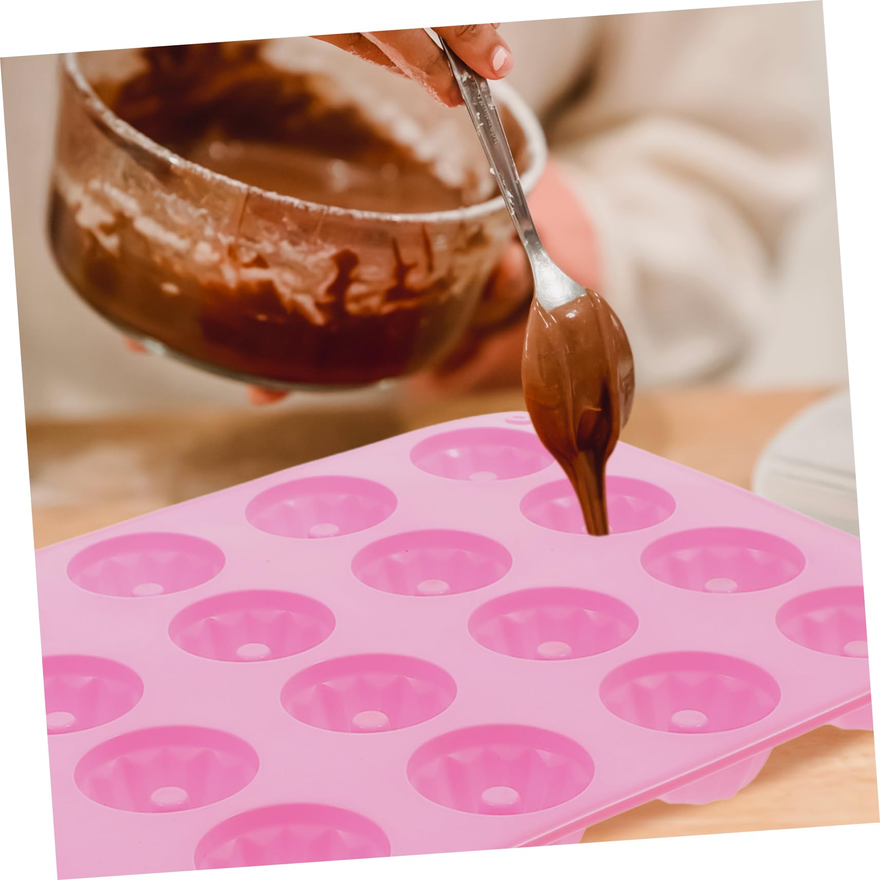 PRETYZOOM Silikon Kuchenform mit 20 Mulden Ofenfest und Mikrowellengeeignet Rosa Farbe zum Backen von Mousse und Quiche