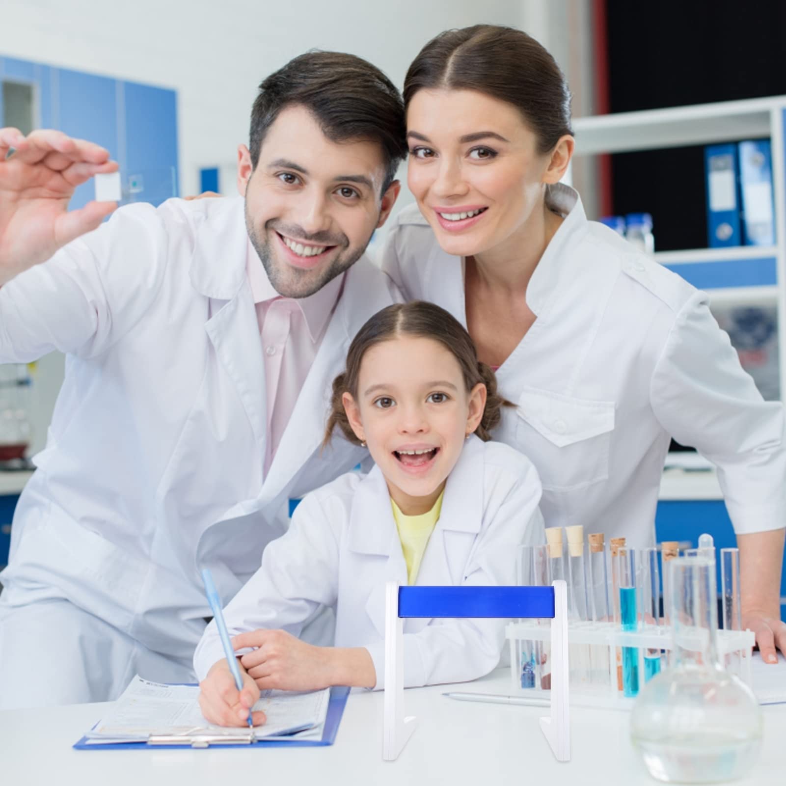 Soporte para pipetas – Práctico soporte en forma de L para micropipetas – Accesorios de laboratorio blancos duraderos – Práctico y útil – 2 piezas para experimentos en casa o escuela