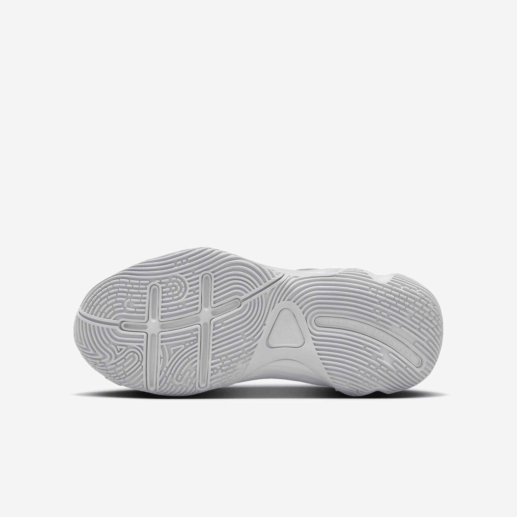 Giannis Immortality 4 Big Kids' Basketball Shoes (FZ6734-002, Smoke Grey/Wolf Grey/Dark Smoke Grey) Size 3