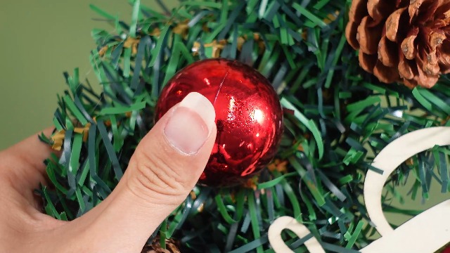 Amazon.com: Dingion 3 Pcs 12 Inch Small Christmas Wreath for