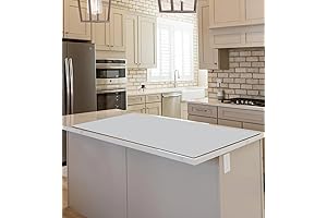 Tabletop Trio: Bench, Chairs, and Table Mat