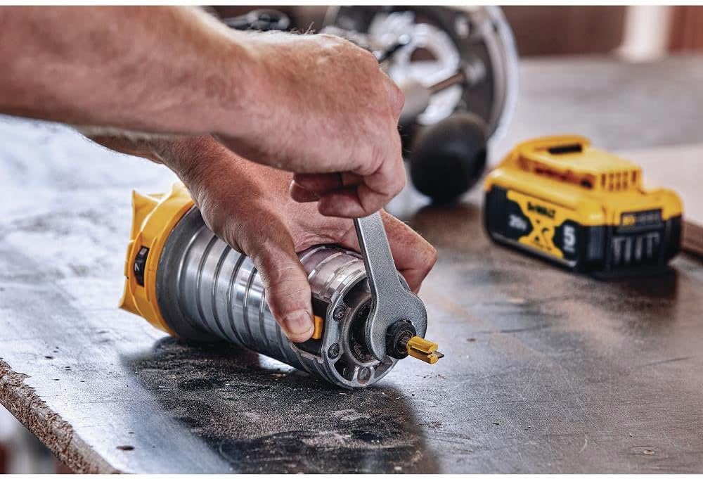 DEWALT DCW600BR 20V MAX XR Brushless Compact Lithium-Ion 1/4 in. Cordless Router (Tool Only) (Renewed)
