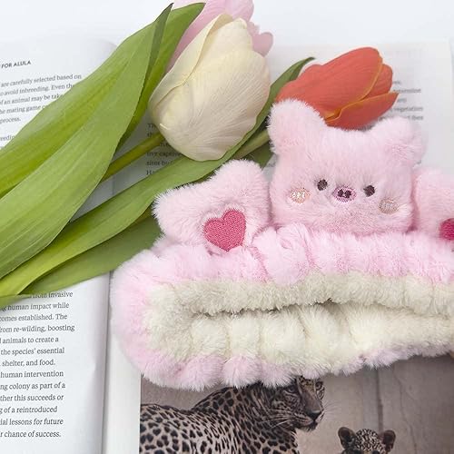 Miniatura 2 de Diadema Kawaii Spa - Lindo diseño de oso para el cuidado de la piel, maquillaje y lavado de mujeres, toalla de microfibra suave de vellón coral para