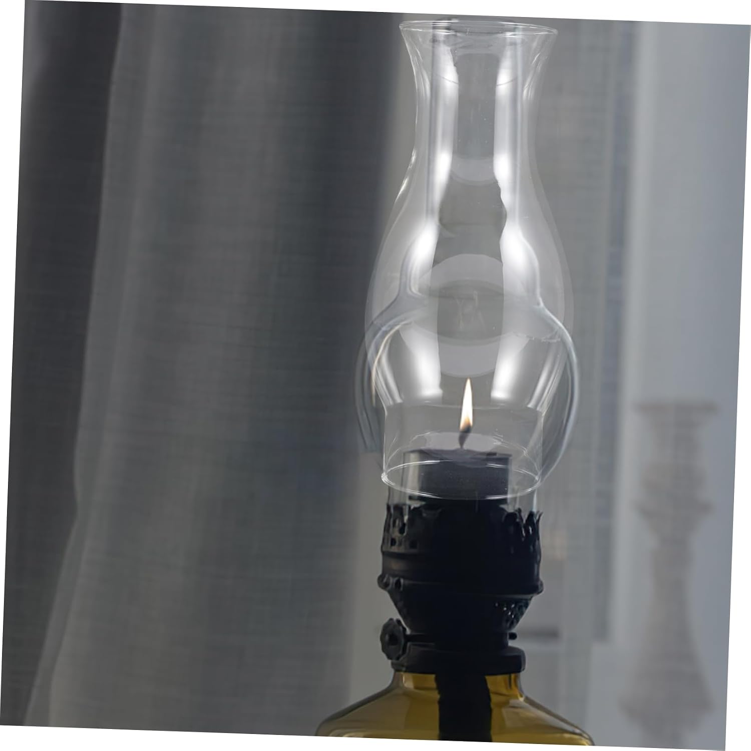ORFOFE Vintage Glass Oil Lamp Shade Cover Replacement for Kerosene Lamps Transparent Chimney Retro Style Decor Accessory for Indoor Use