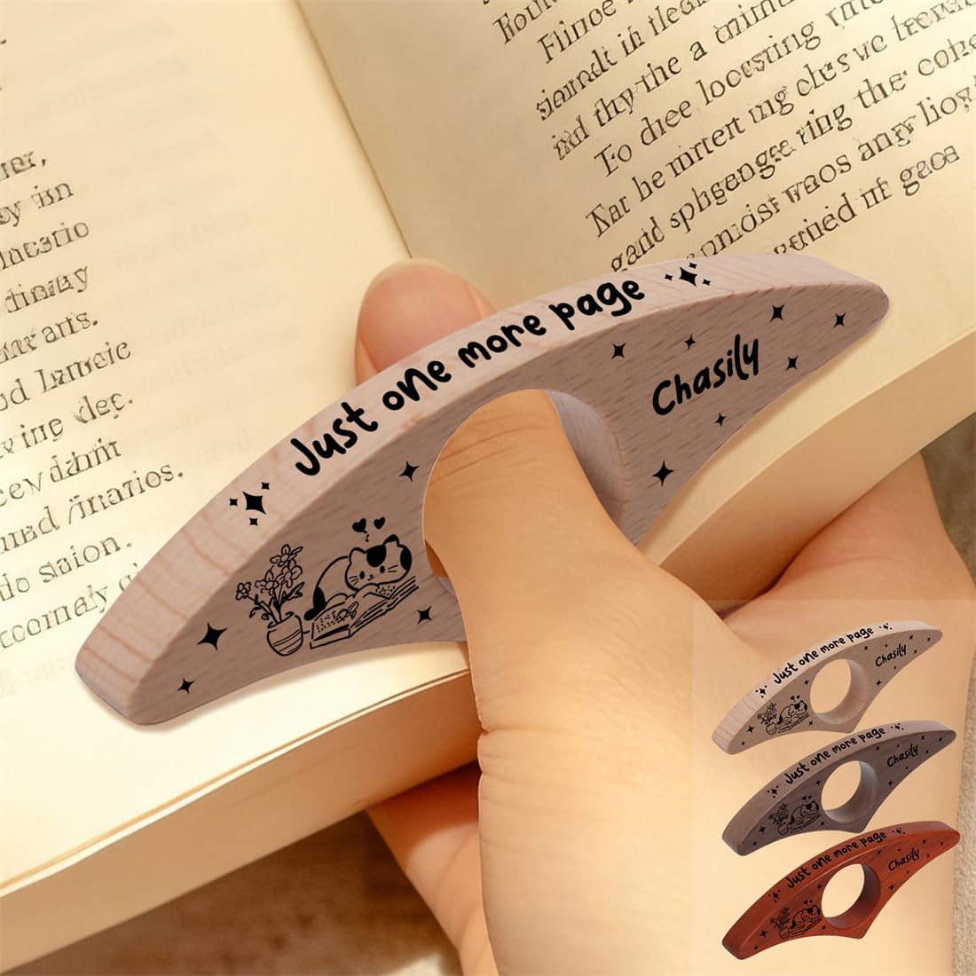Personalised Just One More Page Book Page Holder Custom Name Wooden Thumb Page Spreader Holder for One-Handed Reading Funny Reader Gift for Bookish Book Lover Birthday Xmas (Style 2)