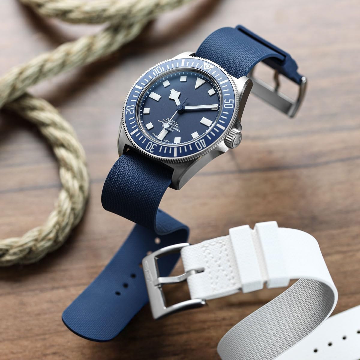 WatchGecko TidalPass - Cinturino in gomma per orologio militare britannico, impermeabile, versatile ed elegante, da indossare in 2 modi