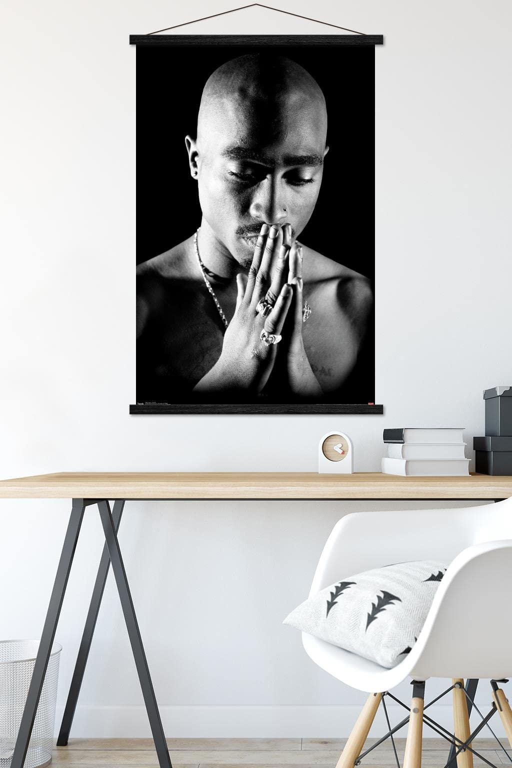 Amazon.com: Trends International Tupac - Praying Wall Poster with