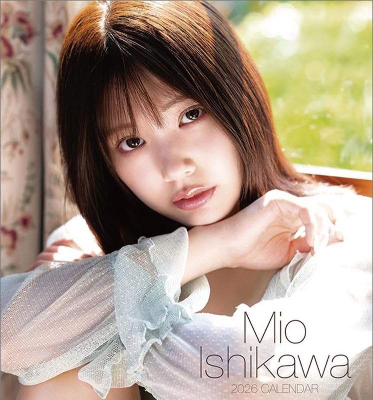 Amazon | 石川澪 2026年 壁掛けカレンダー CL-1757 CL26-1757W