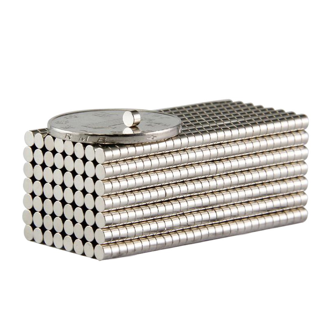 magpross 200 Pieces 3x2mm Small Round Disc Multi-use Refrigerator Magnets for Office,Whiteboard, Fridge, Science, Crafts, Art, Projects