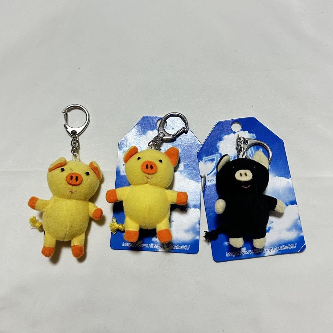 Amazon.co.jp: ドラマ スマイル ブタキーホルダー : おもちゃ