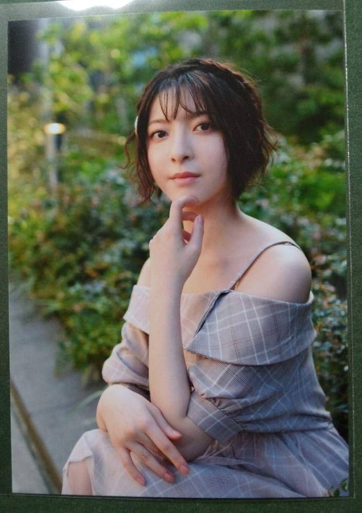 【値引可】NGT48  アイカブ　缶バッチ（直筆サイン入り）菅原りこ❷ Amazon.co.jp: 元NGT48 菅原りこ 生写真① : おもちゃ