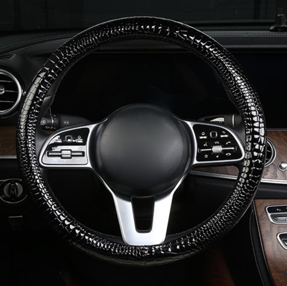 GZE PU Leather Steering Wheel Cover Crocodile Pattern Durable Anti-Slip Four Seasons Universal 15 Inch Steering Wheel Protector (Gray)
