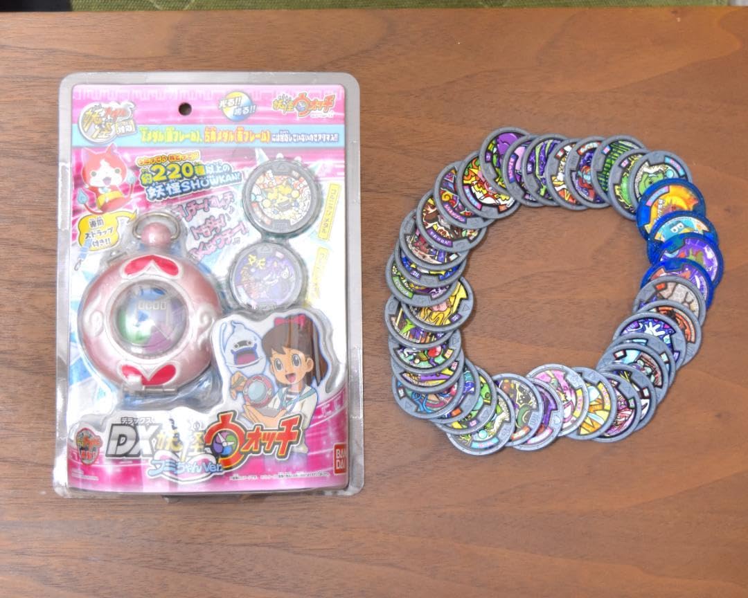 Amazon | 妖怪ウォッチ DX妖怪ウォッチ フミちゃんVer.メダル47