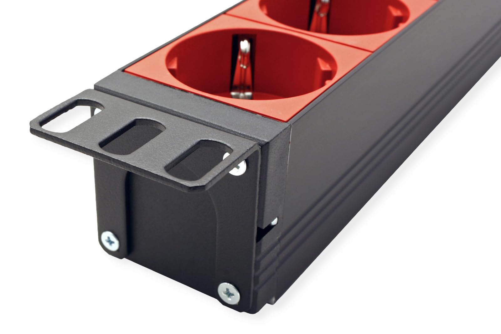Bachmann Steckdosenleiste (rack - Einbauf?hig) - Schutzkontakt - Eingabe, Eingang Iec 60320 C20 - Ausgangsanschl?sse: 9 (power Cee 7/3)