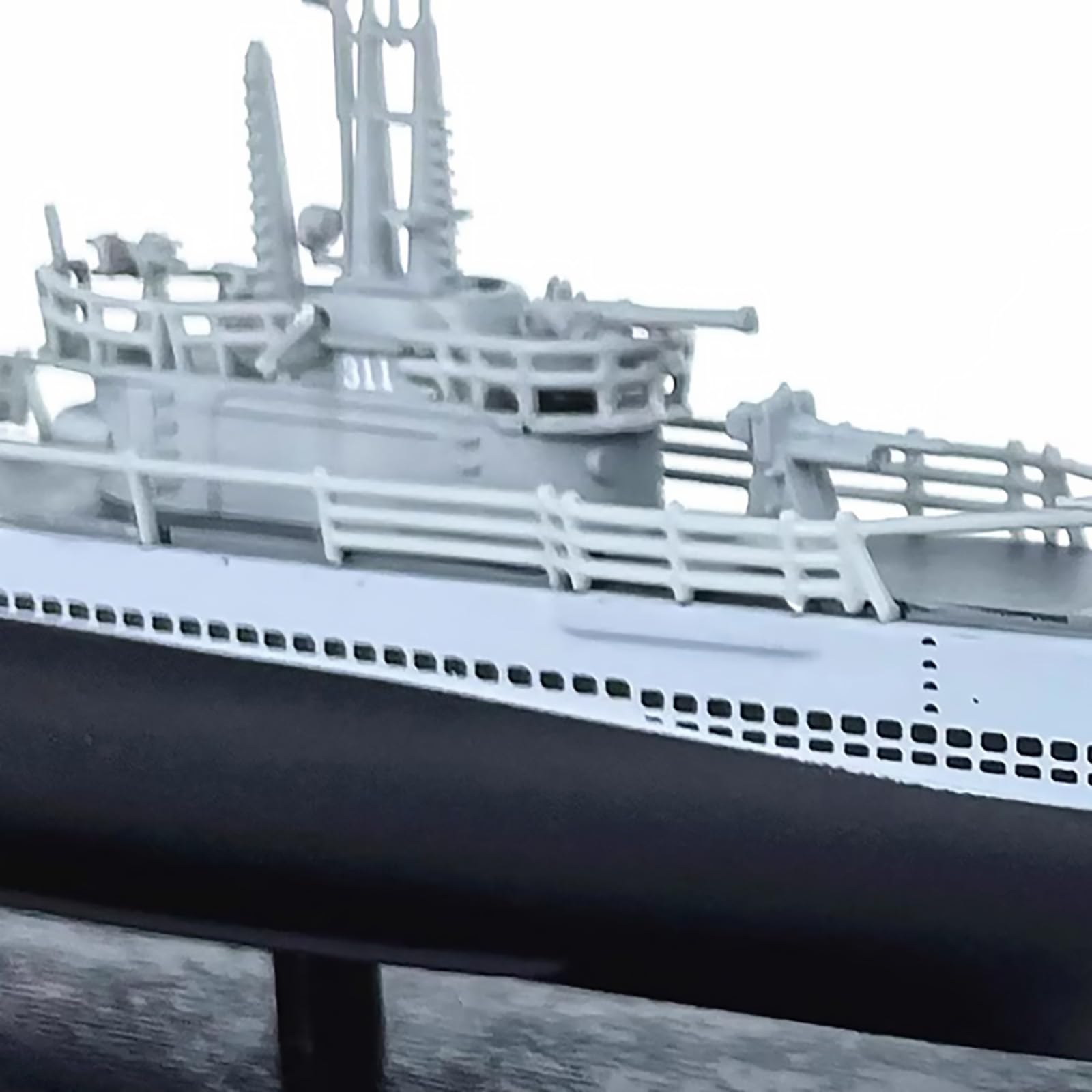 Amazon | 1:350 WWII U.S.S.海軍 アーチャーフィッシュ 潜水艦模型