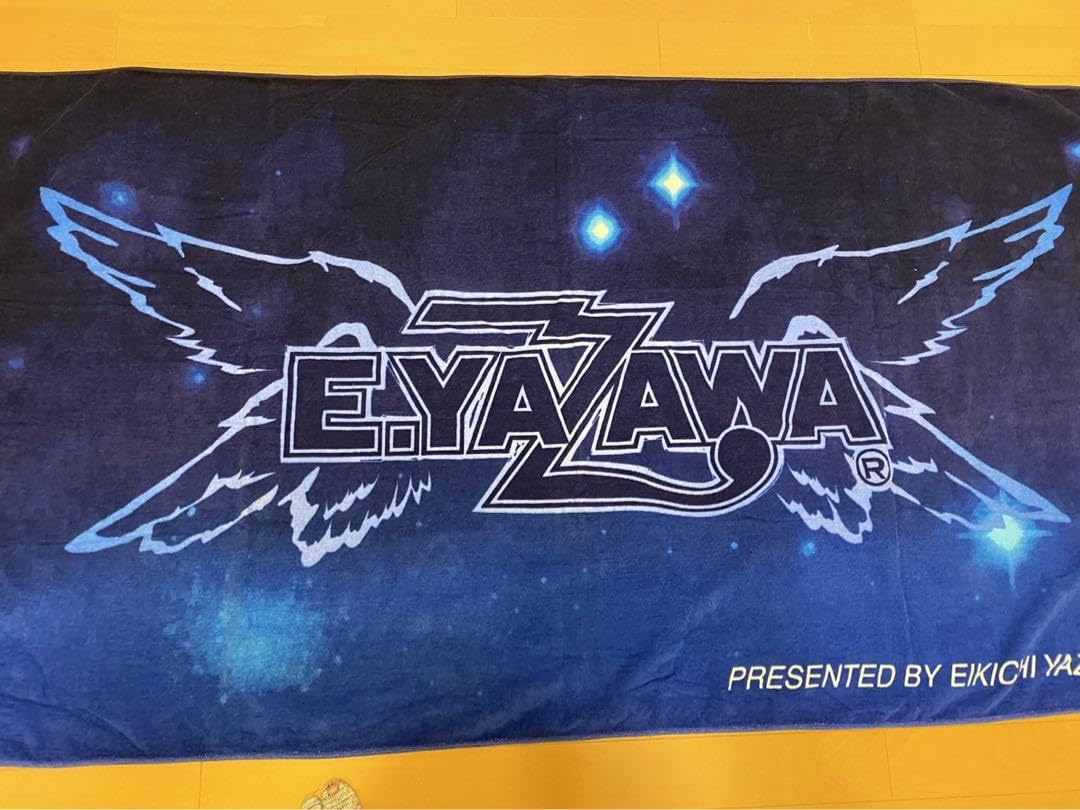 Amazon.co.jp: 矢沢永吉 スペシャルビーチタオル 翼ロゴ : おもちゃ