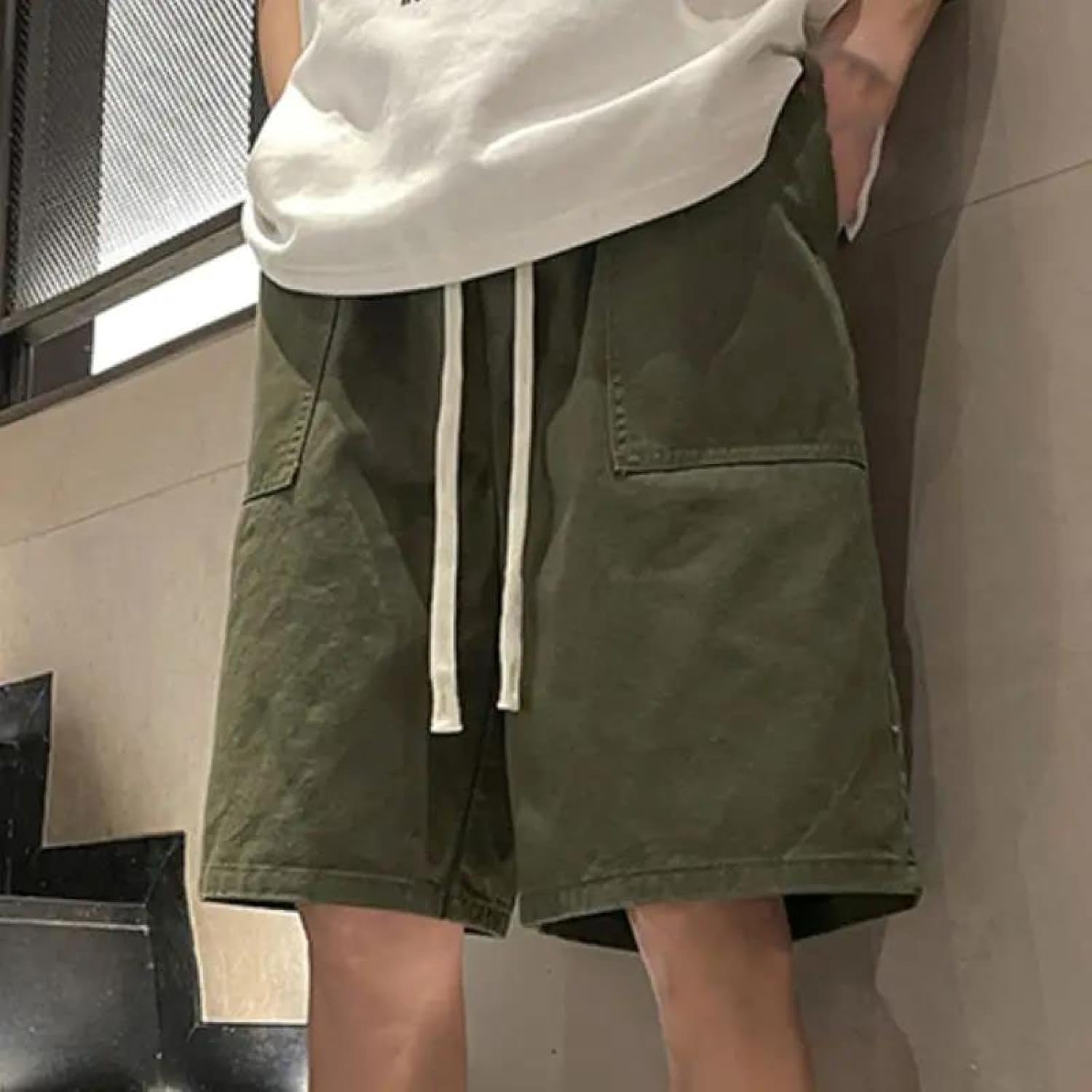 Men's Summer Lightweight Basketball Shorts Loose Fit Casual Five-Point Knee-Length Shorts