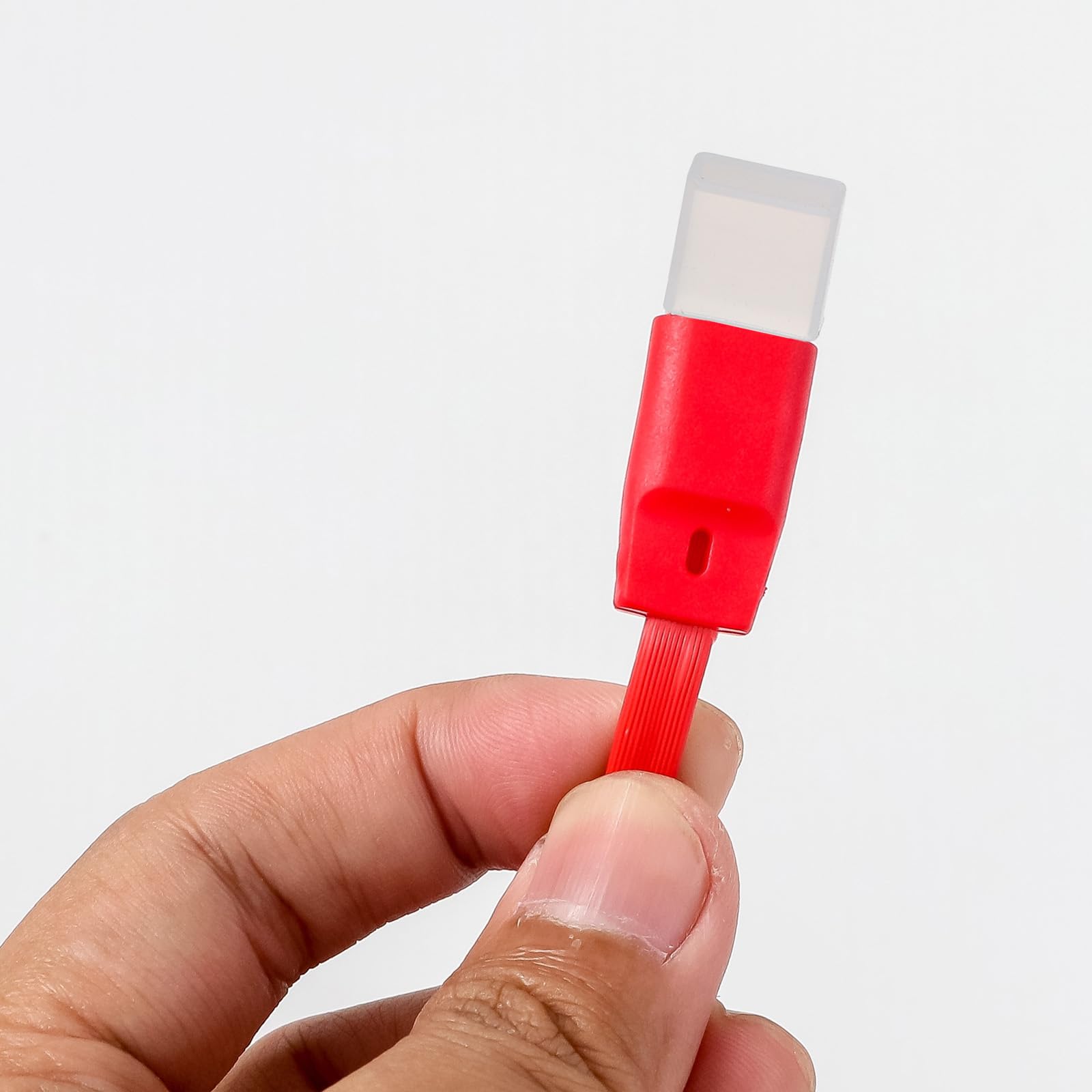 QUARKZMAN 25 szt. zatyczki do portów USB typu A zatyczki silikonowe ochrona przed kurzem ochrona do USB męski koniec biały