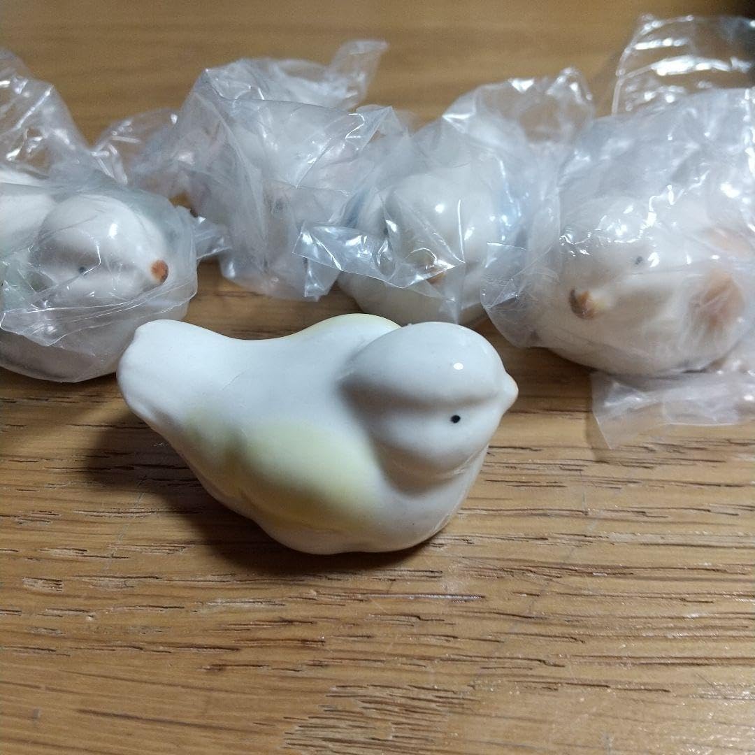 ぞうさん.魚.鳥.花籠の箸置き4セット。