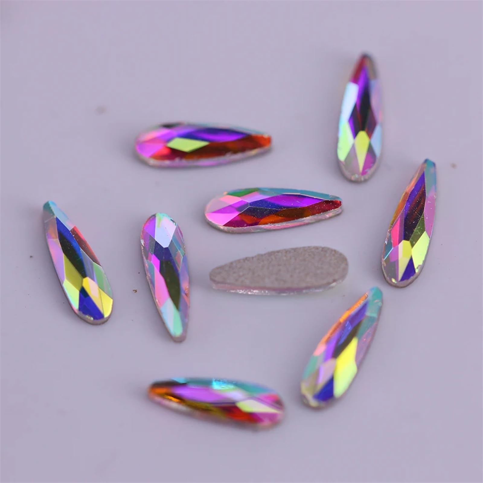 Hotfix Strasssteine Flatback Strasssteine, Crystal AB Regentropfen, nicht aufklebbar, flache Rückseite, Nailart-Kristalle zur Dekoration, 144 Stück